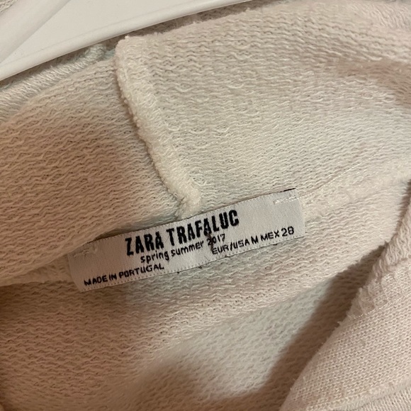 White printed Zara hoodie - Picture 3 of 3